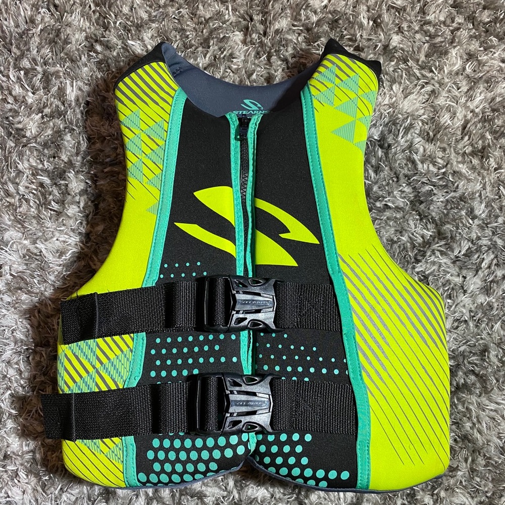 Youth waterski vest